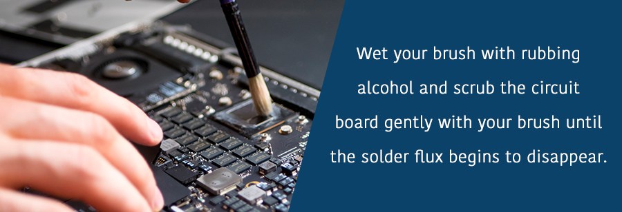 湿刷清洁PCB